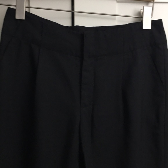 Women’s Banana Republic pants black , size 2L - Picture 2 of 6